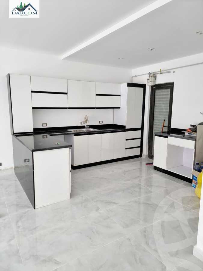 https://aqarmap.com.eg/ar/listing/3679346-for-rent-cairo-new-cairo-compounds-lakeview-residence