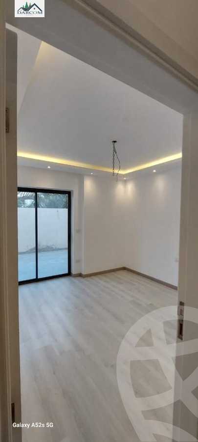 https://aqarmap.com.eg/ar/listing/3764213-for-rent-cairo-new-cairo-compounds-lakeview-residence