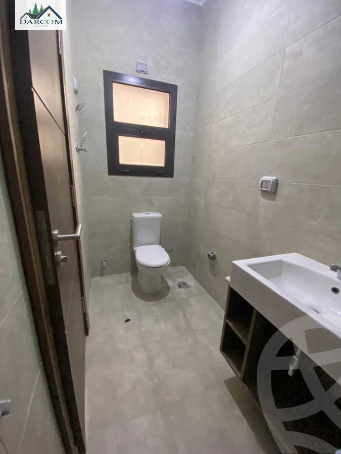 https://aqarmap.com.eg/ar/listing/3803207-for-rent-cairo-new-cairo-compounds-fyfth-skwyr-mwl-lmrsm-llttwyr
