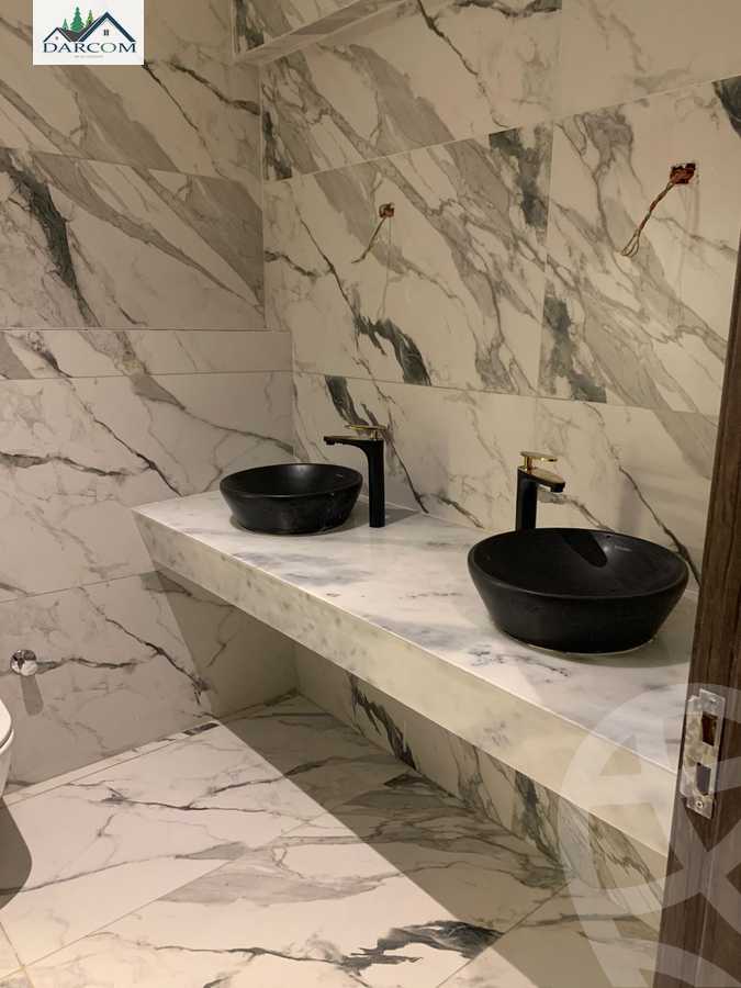https://aqarmap.com.eg/ar/listing/3822505-for-rent-cairo-new-cairo-compounds-galleria-moon-valley
