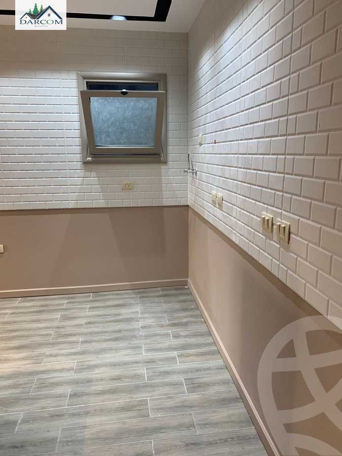 https://aqarmap.com.eg/ar/listing/3822505-for-rent-cairo-new-cairo-compounds-galleria-moon-valley