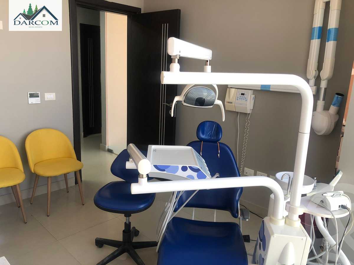 https://aqarmap.com.eg/ar/listing/3862791-for-rent-cairo-new-cairo-compounds-kyrw-mydykl-sntr-lm-dy-jrwb