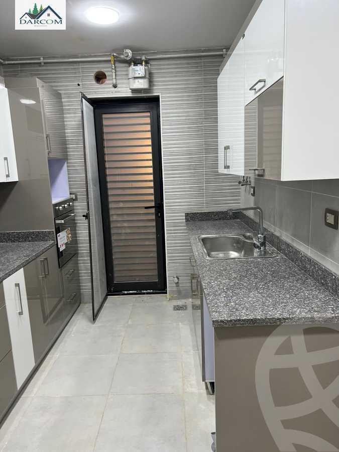 https://aqarmap.com.eg/ar/listing/3881887-for-rent-cairo-new-cairo-compounds-lakeview-residence