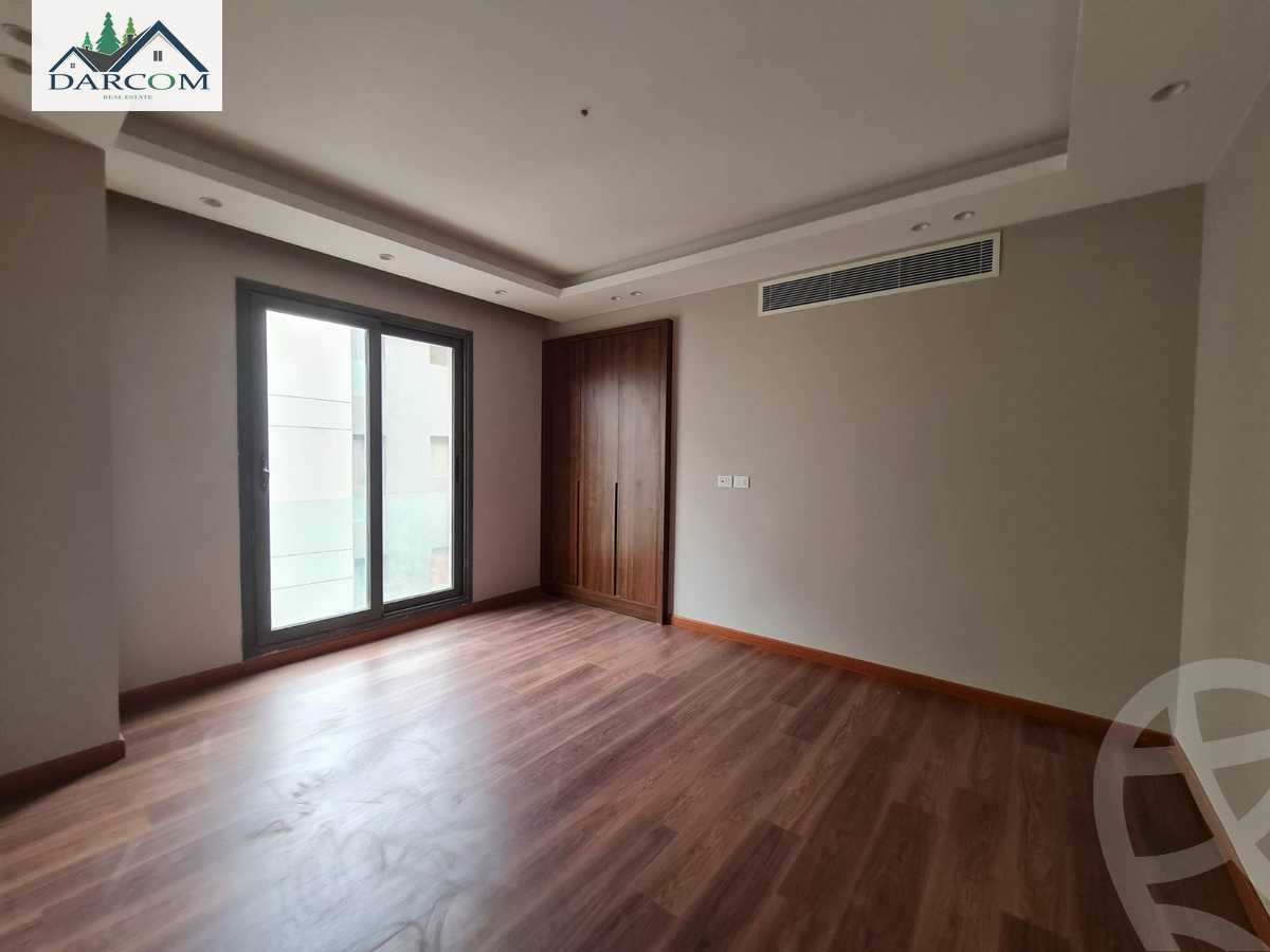 https://aqarmap.com.eg/ar/listing/4001690-for-rent-cairo-new-cairo-compounds-silver-palm