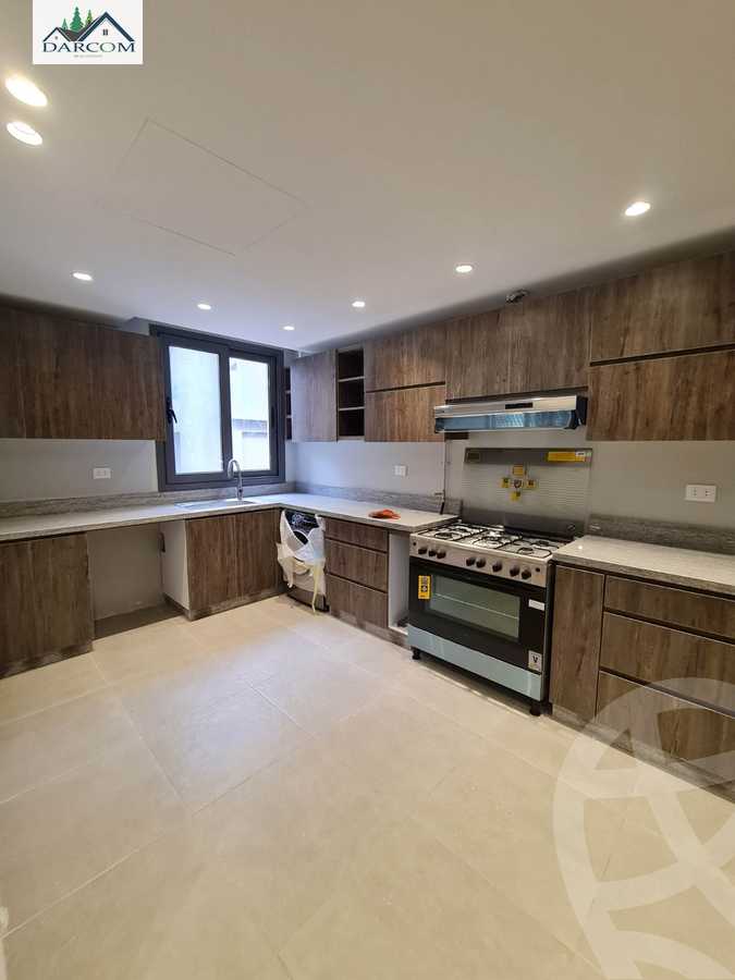 https://aqarmap.com.eg/ar/listing/4001690-for-rent-cairo-new-cairo-compounds-silver-palm