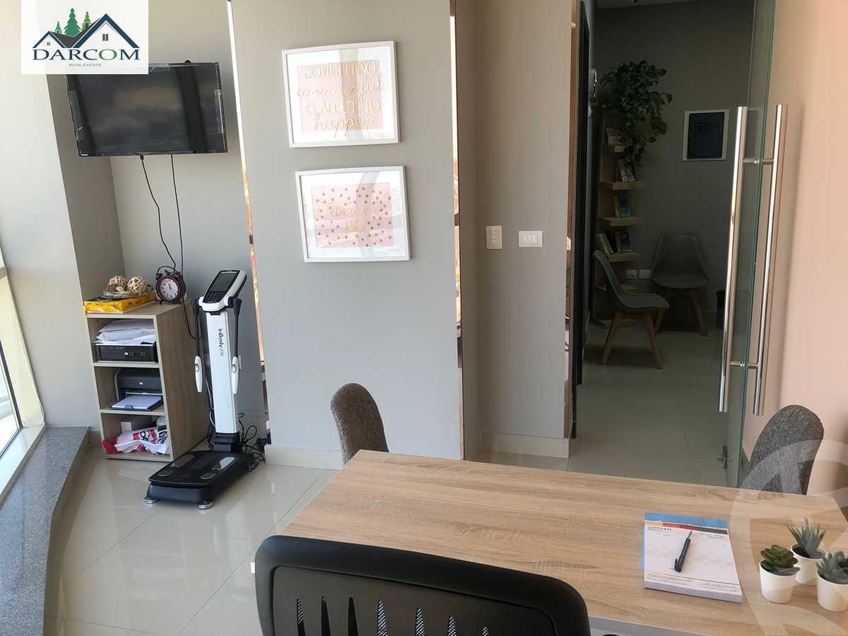 https://aqarmap.com.eg/en/listing/4027201-for-rent-cairo-new-cairo-compounds-kyrw-mydykl-sntr-lm-dy-jrwb