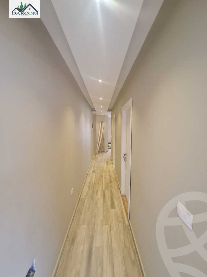 https://aqarmap.com.eg/en/listing/4038299-for-rent-cairo-new-cairo-compounds-mountain-view-hyde-park