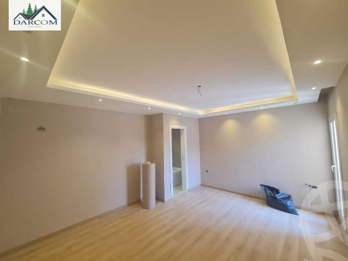 https://aqarmap.com.eg/en/listing/4038299-for-rent-cairo-new-cairo-compounds-mountain-view-hyde-park