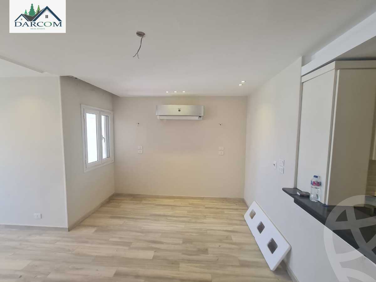 https://aqarmap.com.eg/en/listing/4038299-for-rent-cairo-new-cairo-compounds-mountain-view-hyde-park