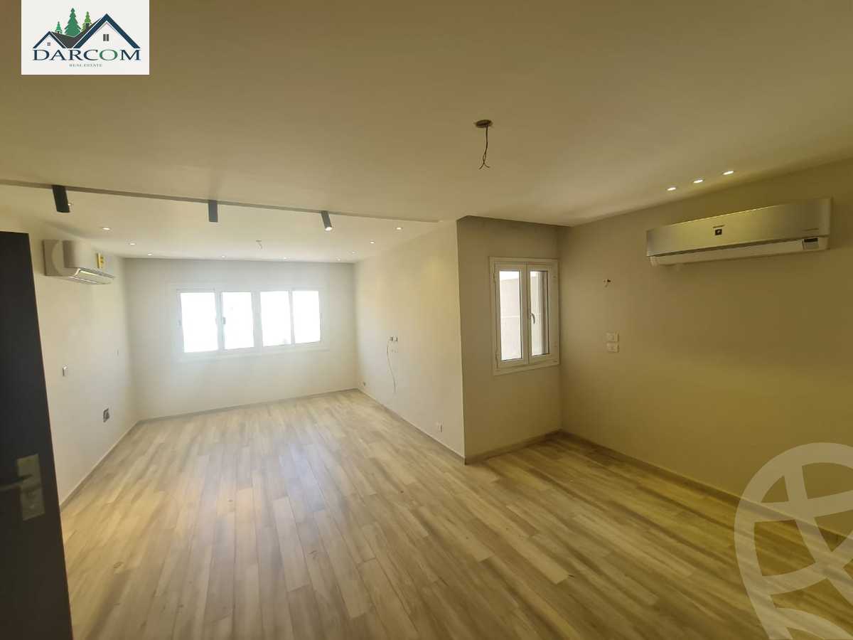 https://aqarmap.com.eg/en/listing/4038299-for-rent-cairo-new-cairo-compounds-mountain-view-hyde-park