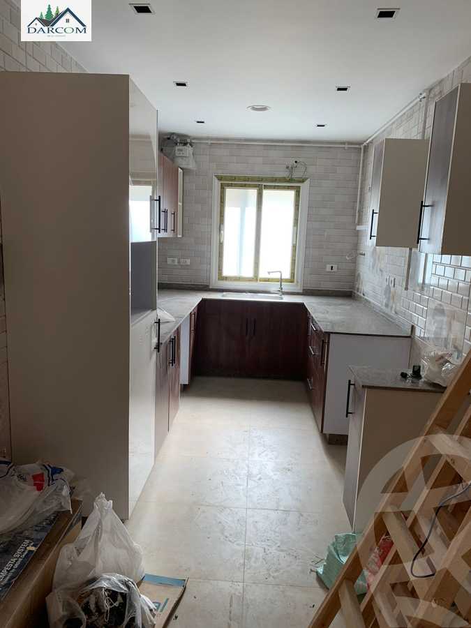 https://aqarmap.com.eg/en/listing/4043295-for-rent-cairo-new-cairo-compounds-mountain-view-hyde-park