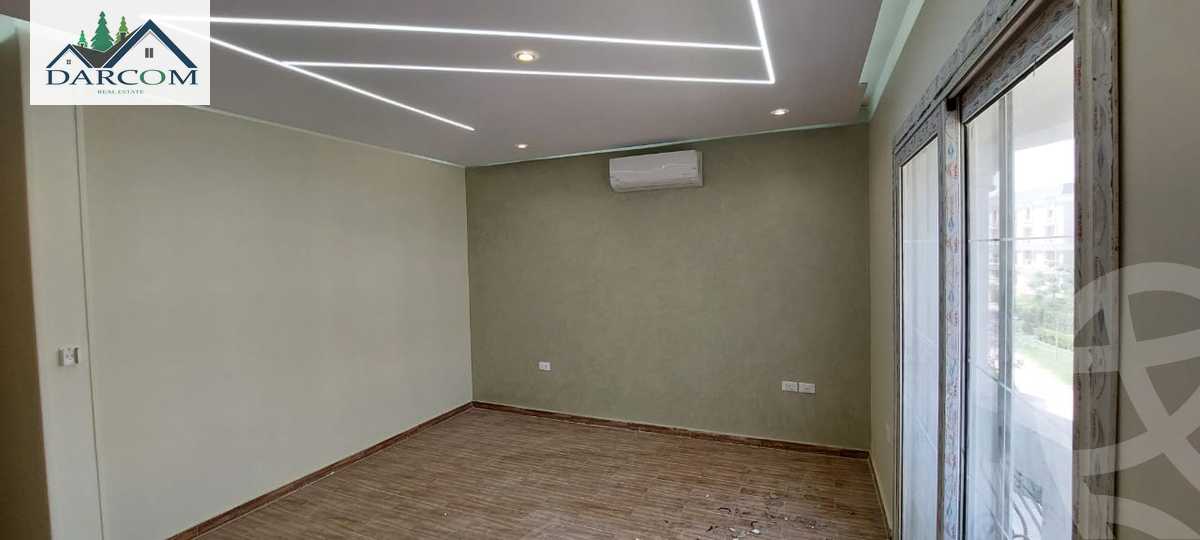 https://aqarmap.com.eg/ar/listing/4043364-for-rent-cairo-new-cairo-compounds-mountain-view-hyde-park