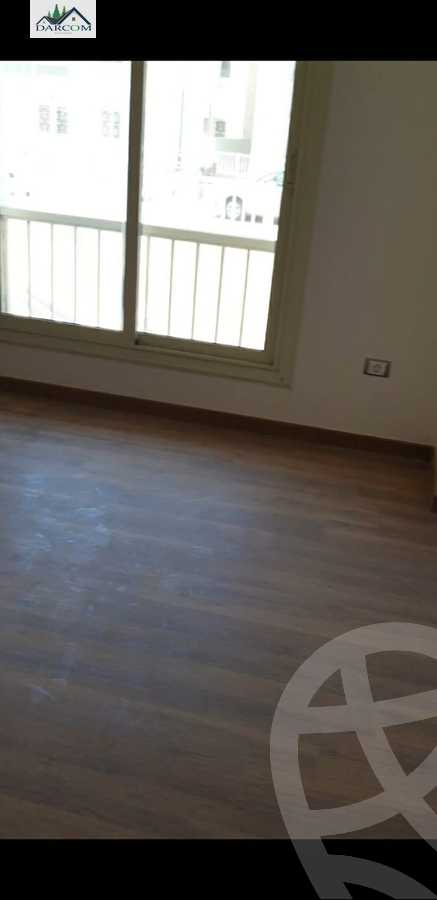 https://aqarmap.com.eg/en/listing/4043256-for-sale-cairo-new-cairo-compounds-jyd