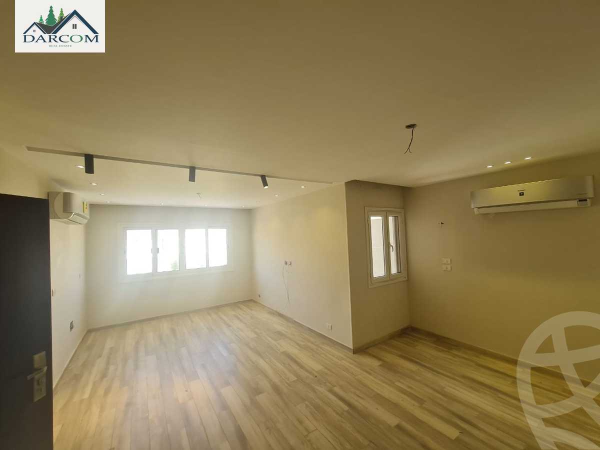 https://aqarmap.com.eg/en/listing/4043405-for-rent-cairo-new-cairo-compounds-mountain-view-hyde-park
