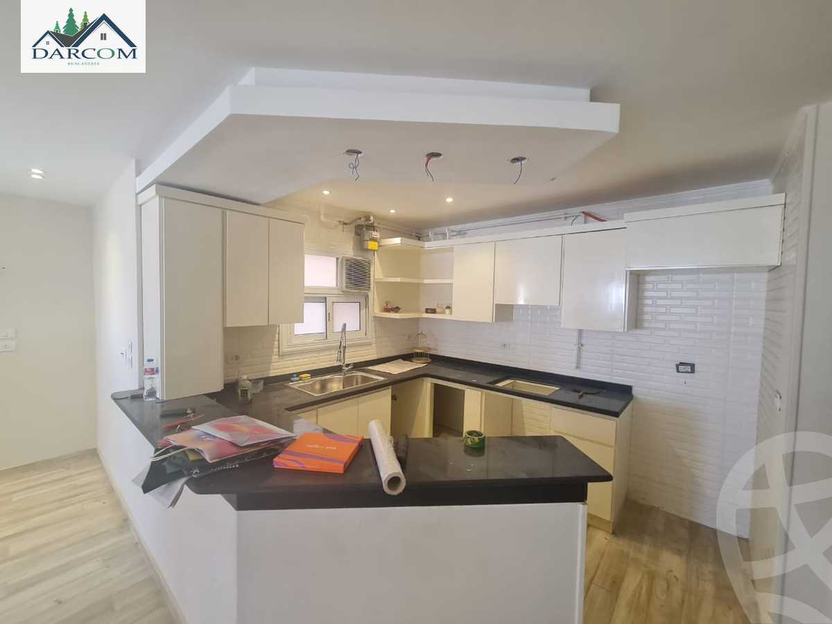 https://aqarmap.com.eg/en/listing/4043405-for-rent-cairo-new-cairo-compounds-mountain-view-hyde-park