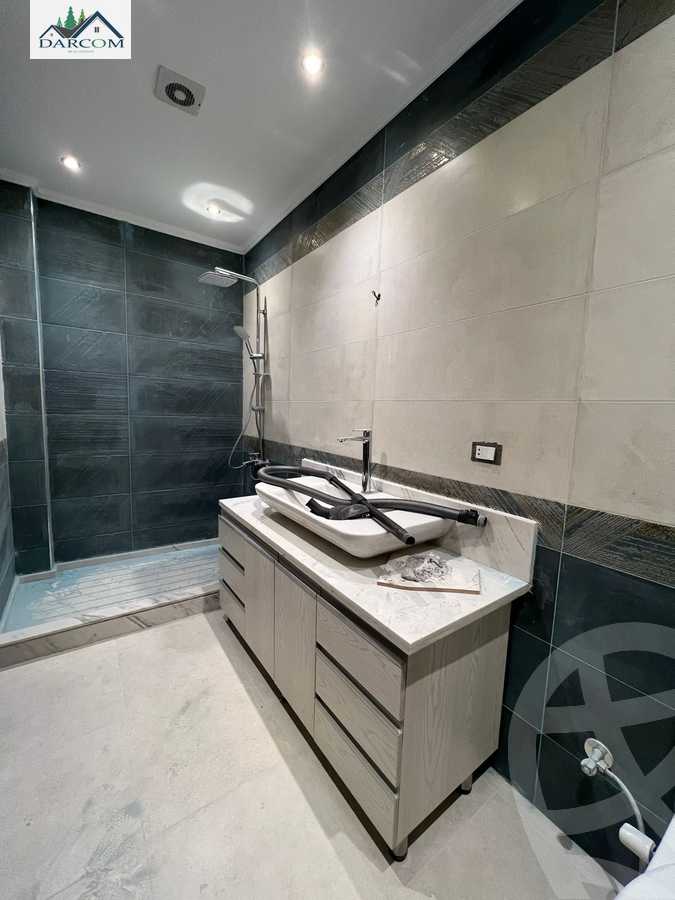 https://aqarmap.com.eg/en/listing/4047362-for-rent-cairo-new-cairo-compounds-lakeview-residence