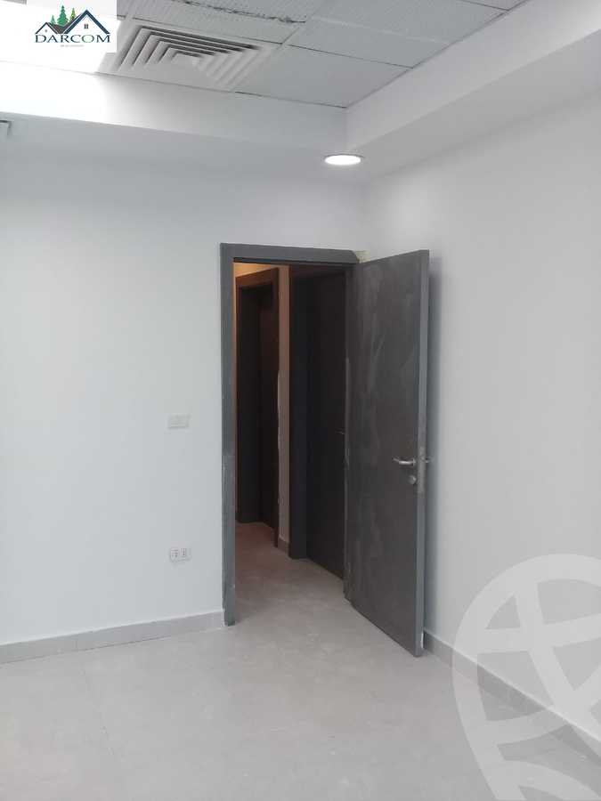 https://aqarmap.com.eg/en/listing/4068031-for-rent-cairo-new-cairo-compounds-kyrw-mydykl-sntr-lm-dy-jrwb
