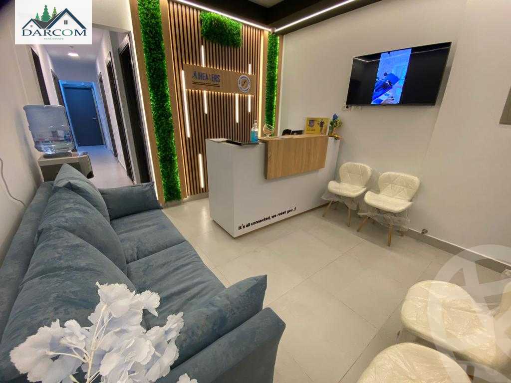 https://aqarmap.com.eg/en/listing/4068031-for-rent-cairo-new-cairo-compounds-kyrw-mydykl-sntr-lm-dy-jrwb
