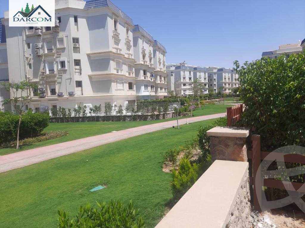 https://aqarmap.com.eg/en/listing/4092241-for-sale-cairo-new-cairo-compounds-mountain-view-hyde-park