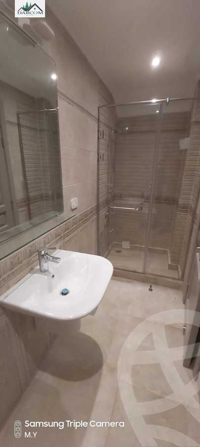 https://aqarmap.com.eg/ar/listing/4092424-for-rent-cairo-new-cairo-compounds-mountain-view-executive-residence