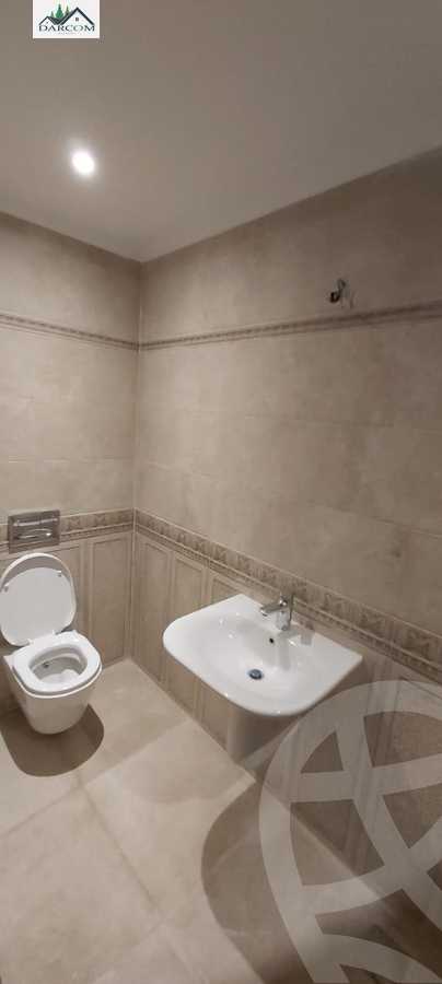 https://aqarmap.com.eg/ar/listing/4092424-for-rent-cairo-new-cairo-compounds-mountain-view-executive-residence