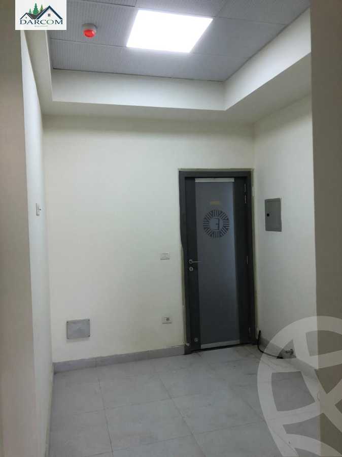 https://aqarmap.com.eg/en/listing/4093729-for-rent-cairo-new-cairo-compounds-kyrw-mydykl-sntr-lm-dy-jrwb