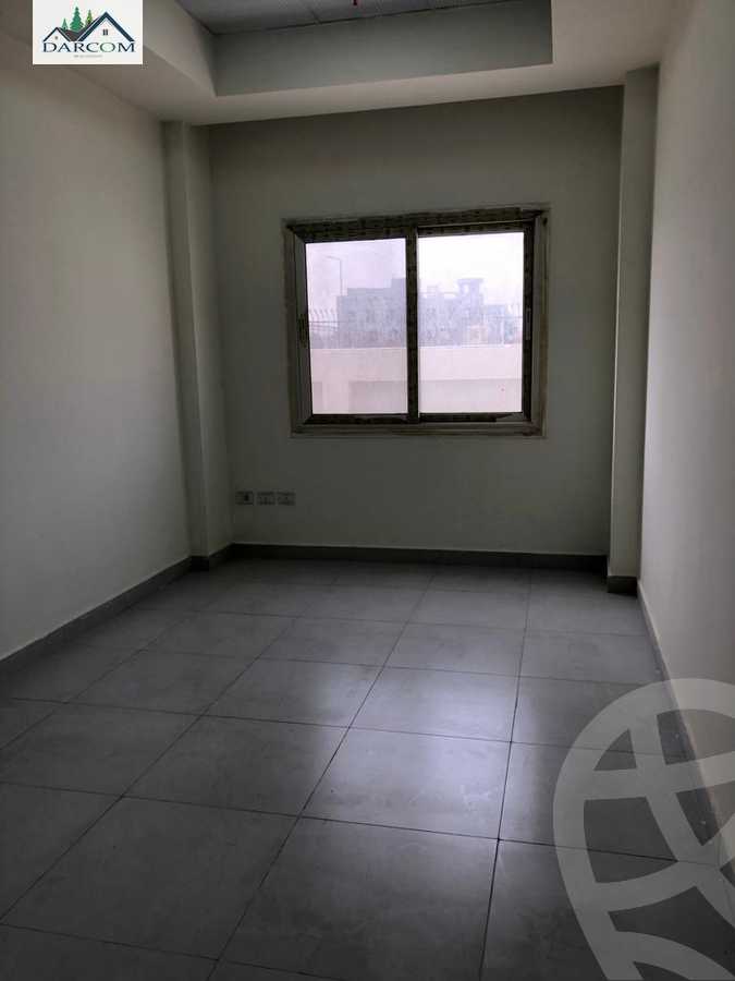 https://aqarmap.com.eg/en/listing/4093729-for-rent-cairo-new-cairo-compounds-kyrw-mydykl-sntr-lm-dy-jrwb