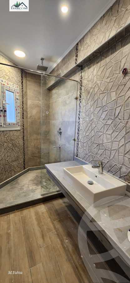 https://aqarmap.com.eg/en/listing/4109471-for-rent-cairo-new-cairo-compounds-mountain-view-hyde-park