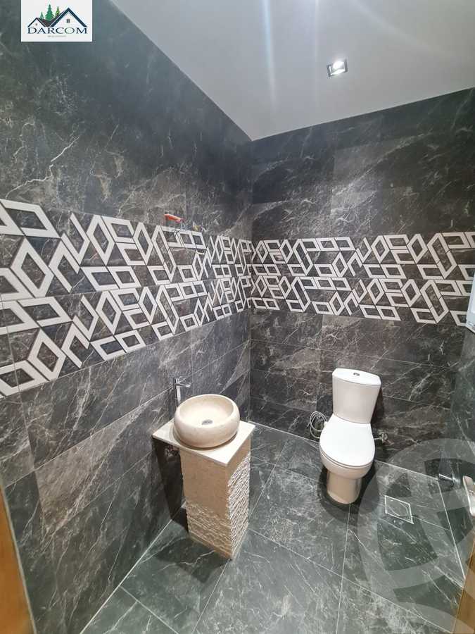 https://aqarmap.com.eg/en/listing/4109671-for-rent-cairo-new-cairo-compounds-mountain-view-hyde-park