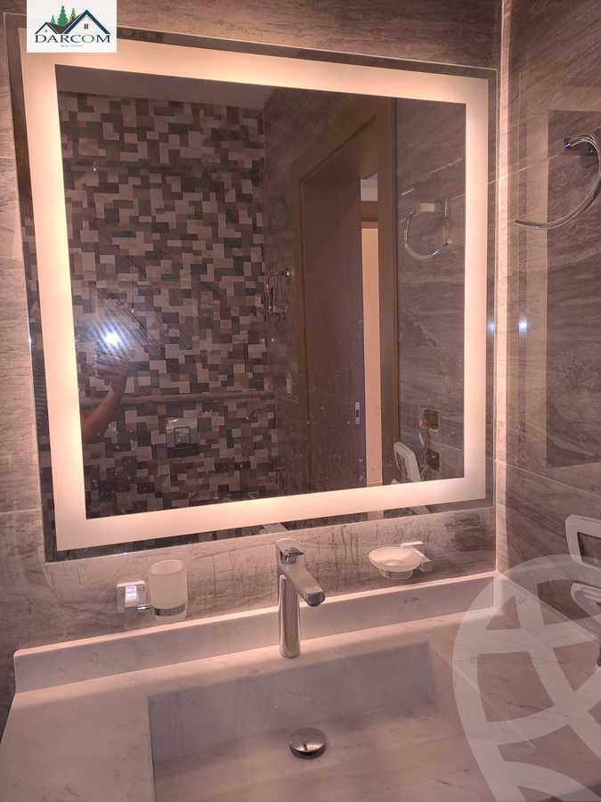 https://aqarmap.com.eg/en/listing/4125469-for-rent-cairo-new-cairo-compounds-mountain-view-hyde-park