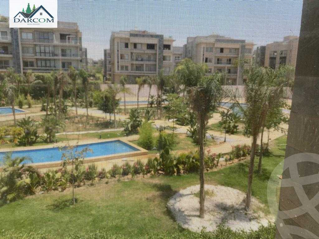 https://aqarmap.com.eg/en/listing/4126469-for-sale-cairo-new-cairo-compounds-galleria-moon-valley