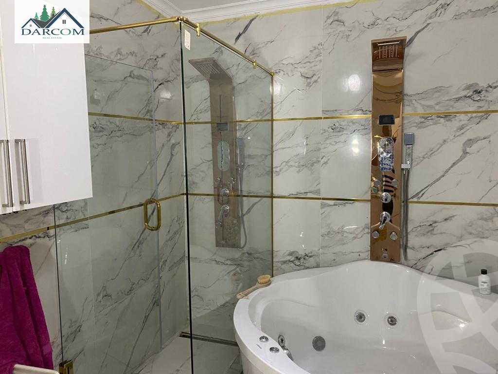 https://aqarmap.com.eg/en/listing/4126469-for-sale-cairo-new-cairo-compounds-galleria-moon-valley