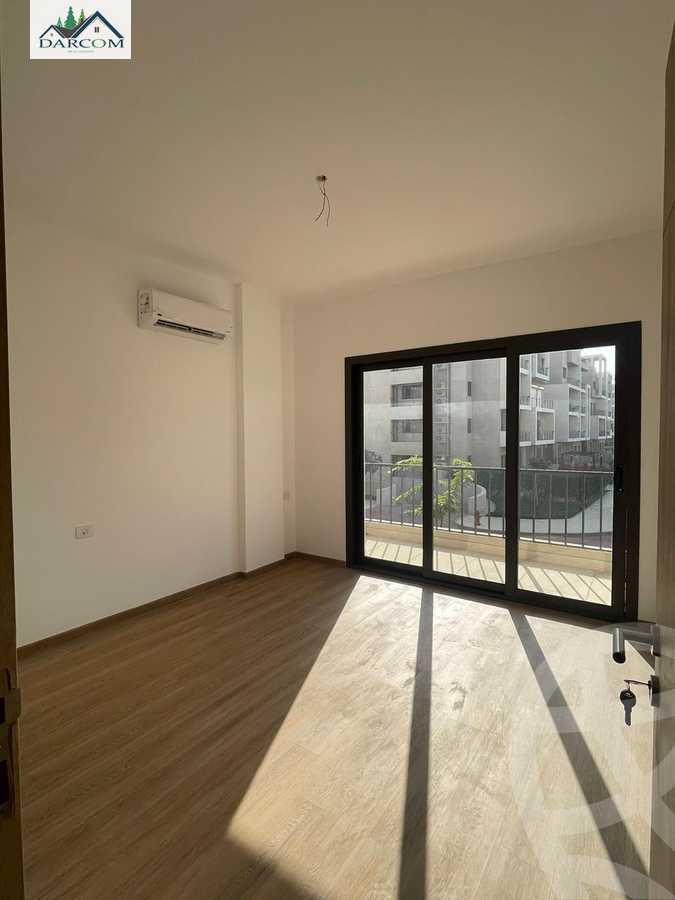 https://aqarmap.com.eg/ar/listing/4128393-for-rent-cairo-new-cairo-compounds-fifth-square