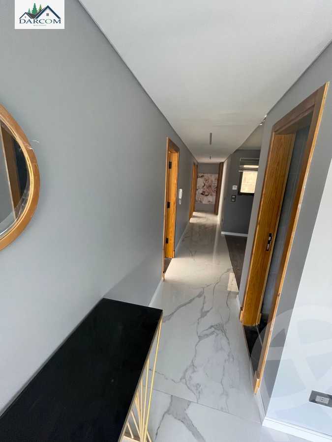 https://aqarmap.com.eg/en/listing/4128536-for-rent-cairo-new-cairo-compounds-lakeview-residence