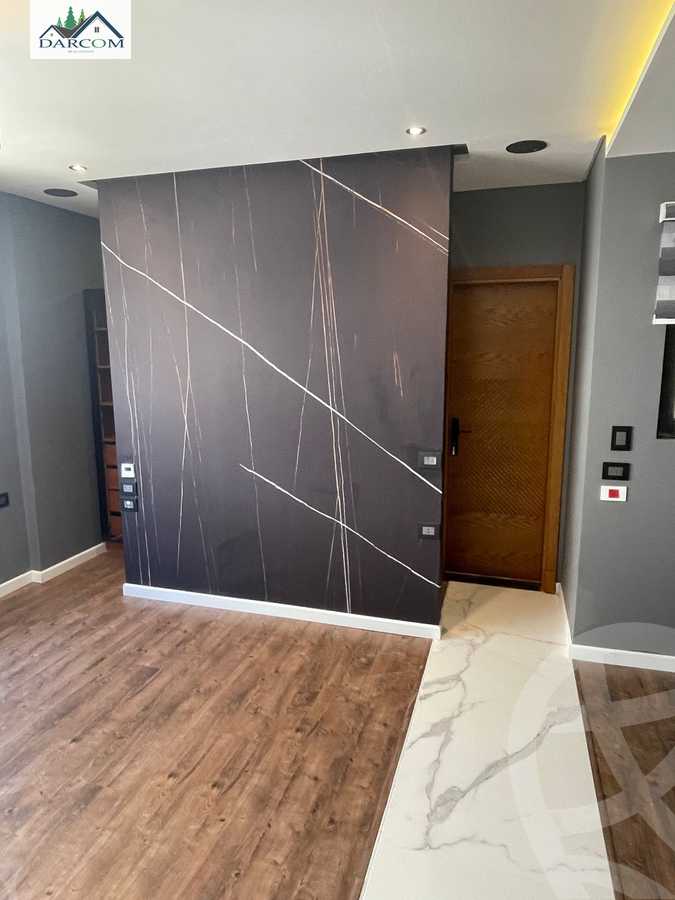 https://aqarmap.com.eg/en/listing/4128536-for-rent-cairo-new-cairo-compounds-lakeview-residence