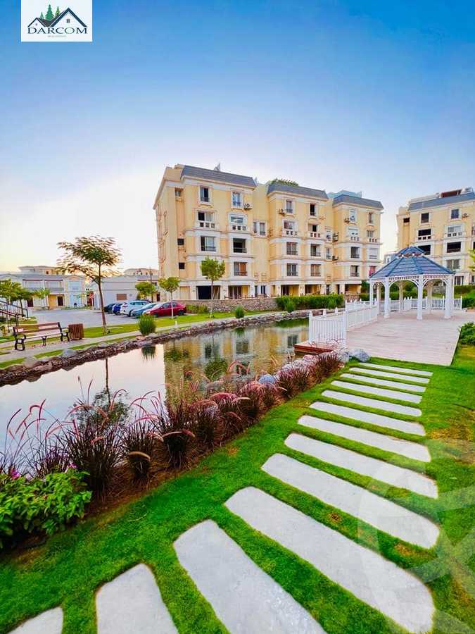 https://aqarmap.com.eg/en/listing/4128704-for-sale-cairo-new-cairo-compounds-mountain-view-hyde-park