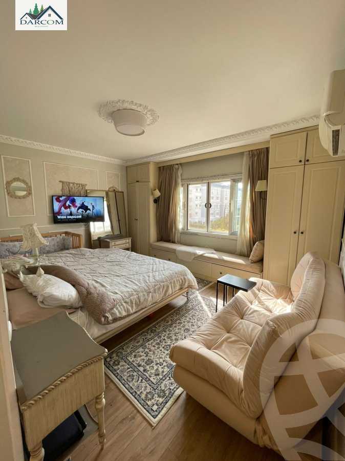 https://aqarmap.com.eg/en/listing/4136198-for-sale-cairo-new-cairo-compounds-mountain-view-hyde-park
