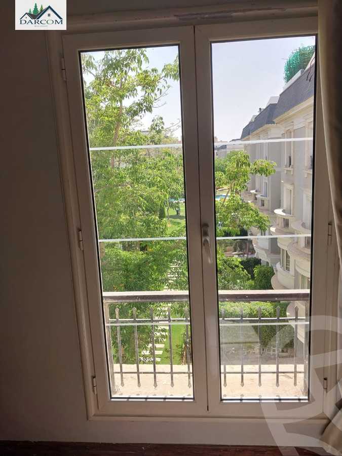 https://aqarmap.com.eg/en/listing/4136264-for-sale-cairo-new-cairo-compounds-mountain-view-hyde-park