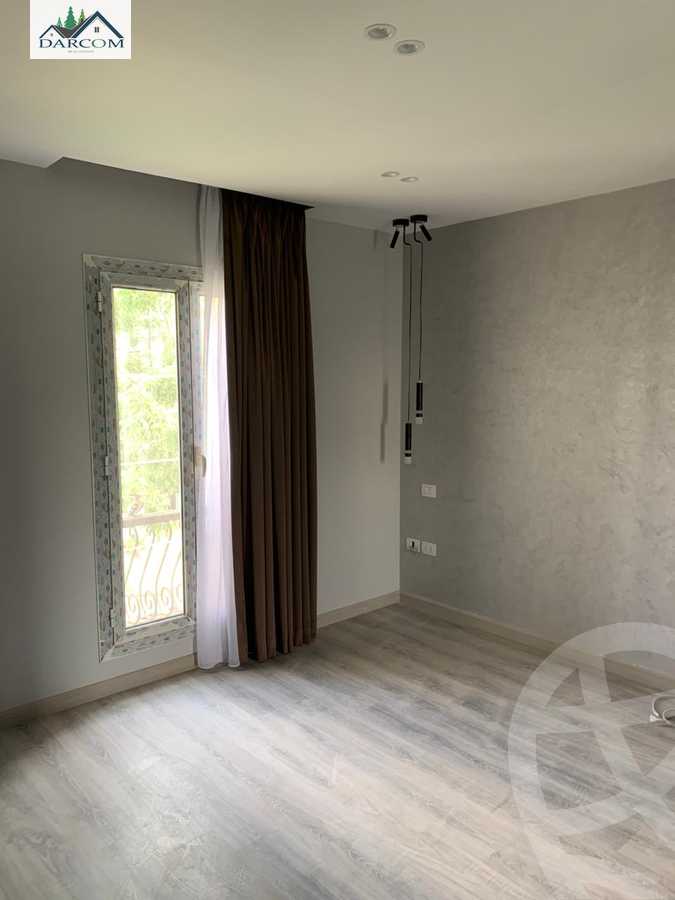 https://aqarmap.com.eg/en/listing/5083833-for-rent-cairo-new-cairo-compounds-mountain-view-hyde-park