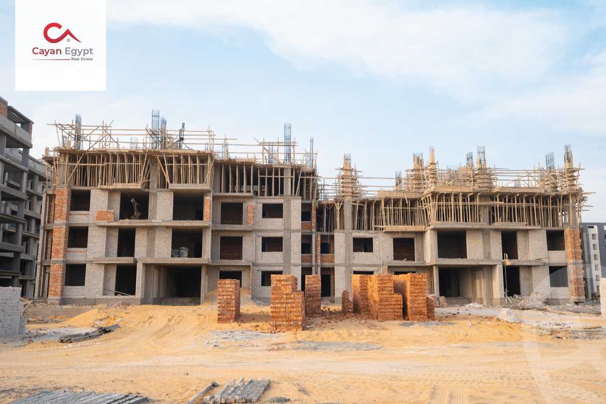 https://aqarmap.com.eg/ar/listing/4342239-for-sale-cairo-new-cairo-lmstqbl-syty-compounds-kmbwnd-l-myrd-lmstqbl