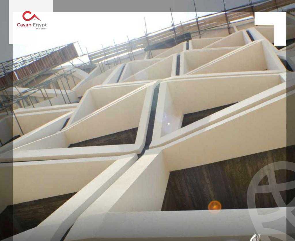 https://aqarmap.com.eg/en/listing/4096953-for-sale-cairo-new-administrative-capital-r7-midtown-condo