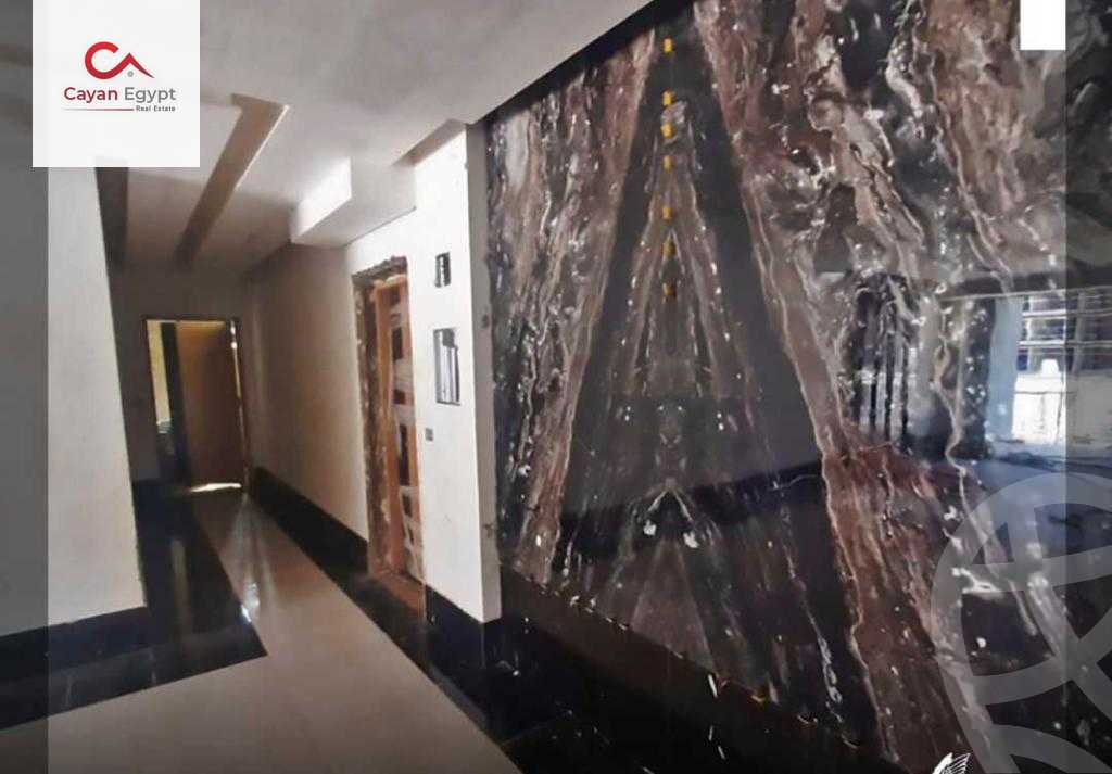 https://aqarmap.com.eg/en/listing/4096953-for-sale-cairo-new-administrative-capital-r7-midtown-condo