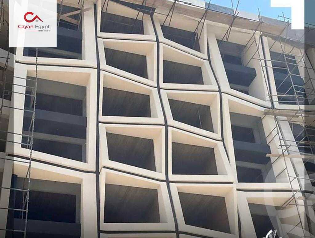 https://aqarmap.com.eg/en/listing/4096953-for-sale-cairo-new-administrative-capital-r7-midtown-condo