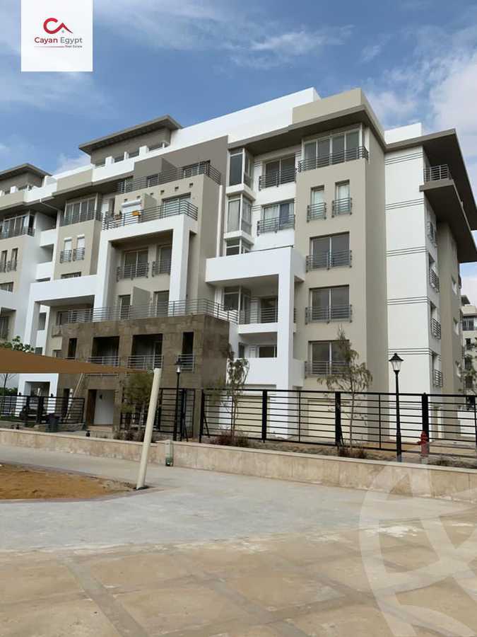 https://aqarmap.com.eg/en/listing/4687826-for-sale-cairo-new-cairo-compounds-hyde-park-cluster-9-hyde-park