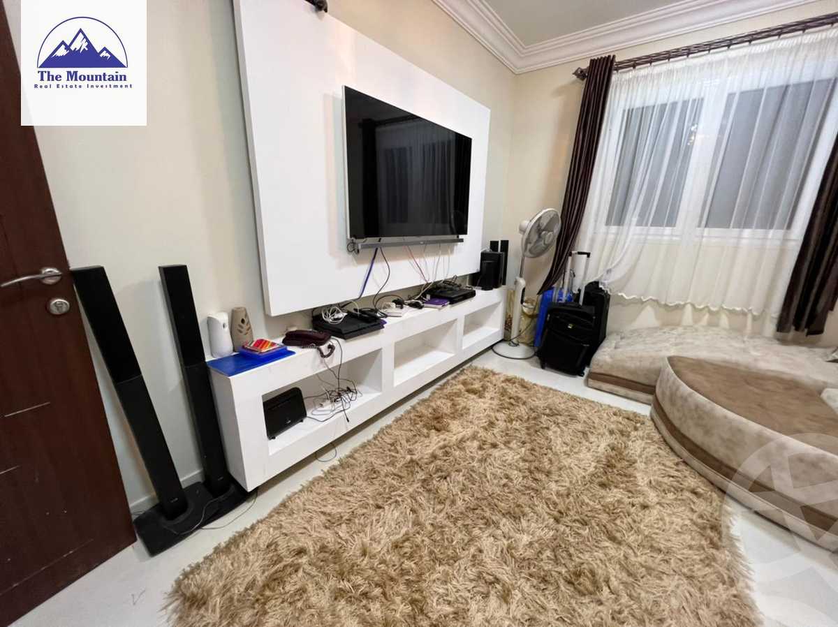 https://aqarmap.com.eg/ar/listing/3635847-for-sale-cairo-el-sheikh-zayed-city-compounds-in-sheikh-zayed-beverly-hills