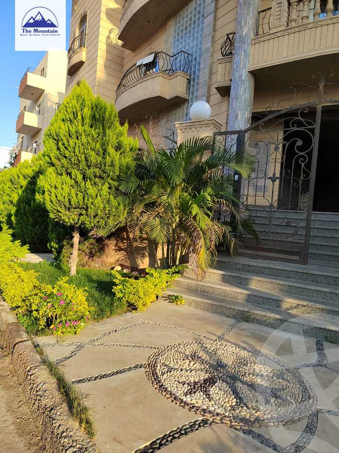https://aqarmap.com.eg/en/listing/3752290-for-sale-cairo-6th-of-october-jml-bd-lnsr