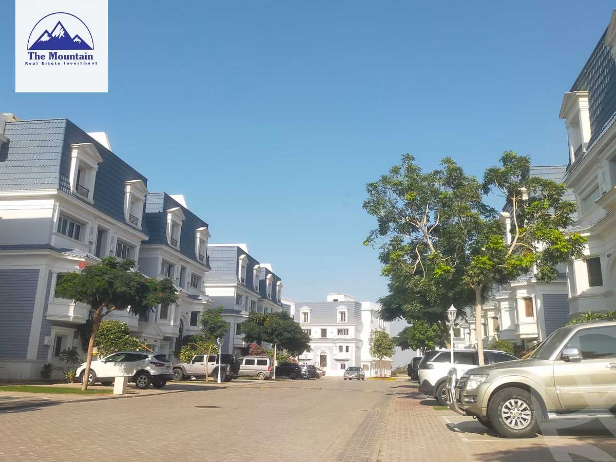 https://aqarmap.com.eg/ar/listing/3758060-for-sale-cairo-6th-of-october-compounds-mountain-view-giza-plateau