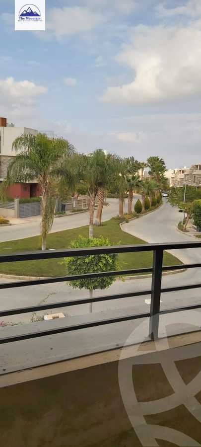 https://aqarmap.com.eg/ar/listing/3798565-for-sale-cairo-6th-of-october-compound-reem-residence