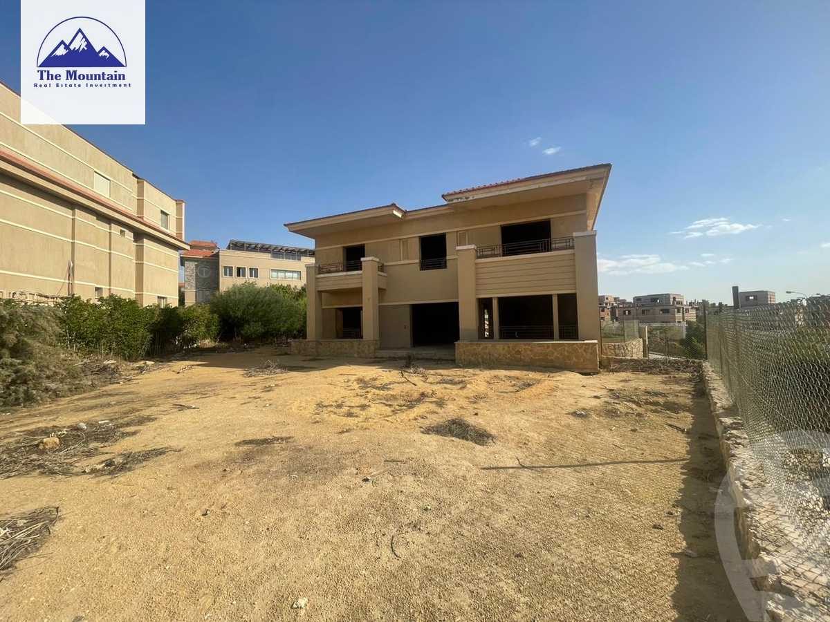 https://aqarmap.com.eg/ar/listing/3798583-for-sale-cairo-el-sheikh-zayed-city-compounds-in-sheikh-zayed-royal-meadows