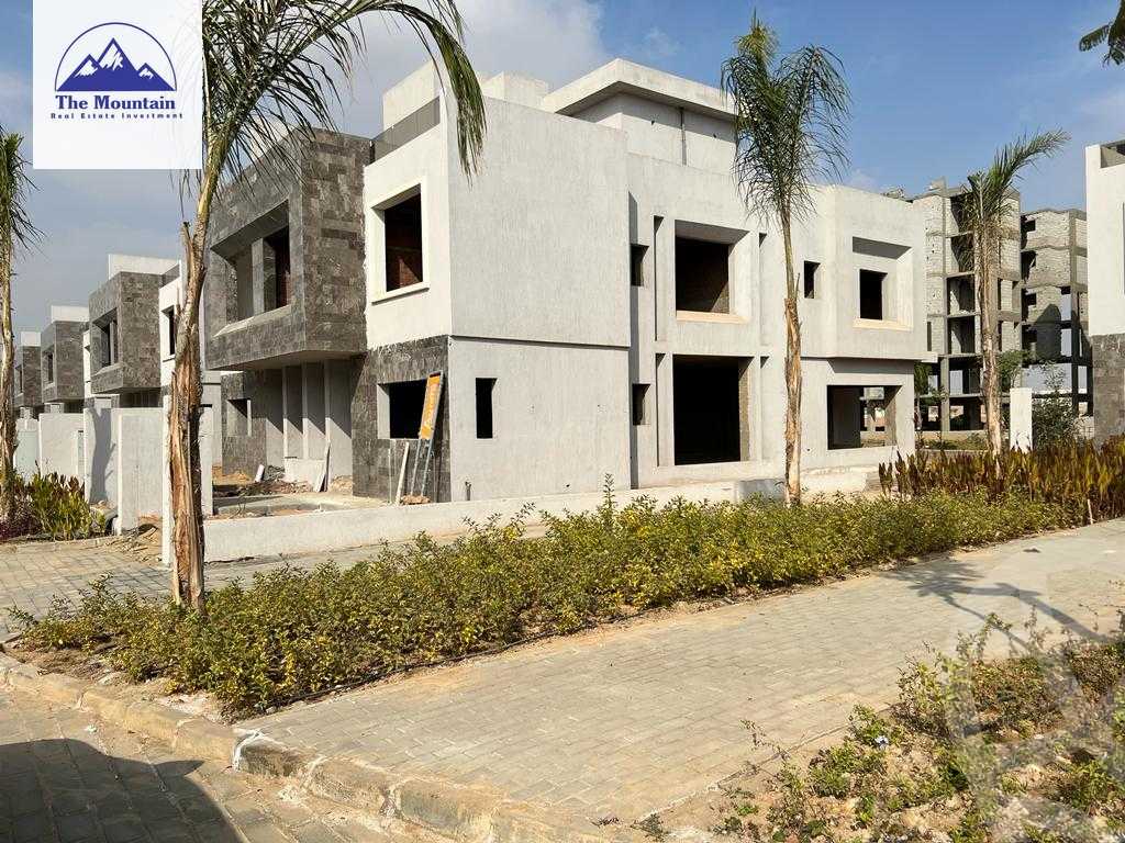 https://aqarmap.com.eg/ar/listing/3798599-for-sale-cairo-6th-of-october-compound-sun-capital